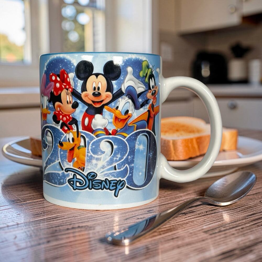 Disney Parks 2020 Mickey Friends Mug Minnie Donald Goofy Pluto Blue